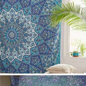 Urban Outfitters Home “Dani” Medalion tapestry-elephants/ turquoise
